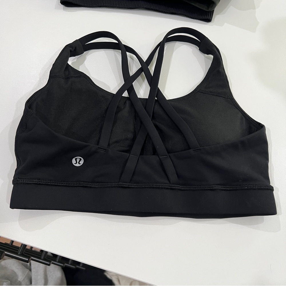 Lulu lemon sports bra